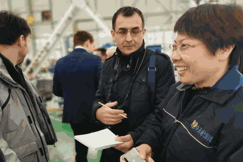 Russian clients visit factory for dry type transformers